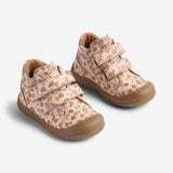 Wheat Footwear Bootie Ivalo Prewalkers 2475 rose flowers