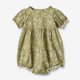 Wheat Main Romper Vigga Suit 4150 green flowers